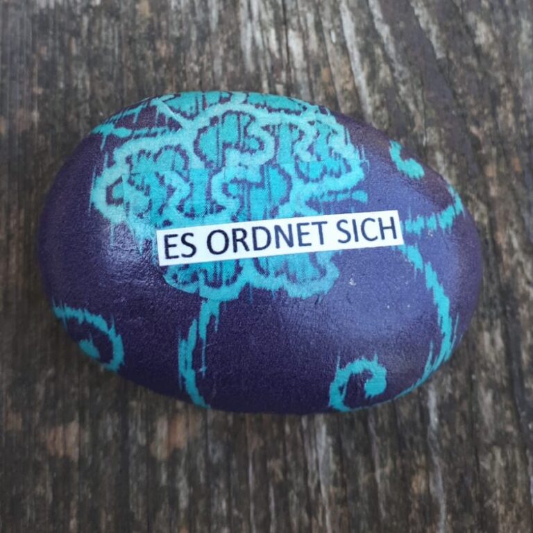 Es ordnet sich