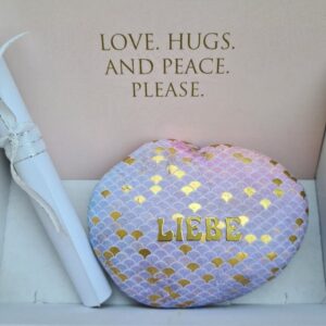 Frequenz-Stein "LIEBE"
