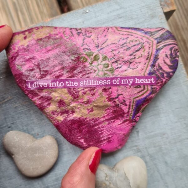 Stein "I dive into the stillness of my heart" – Bild 2