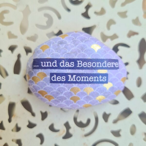Stein "...und das Besondere des Moments" – Bild 2