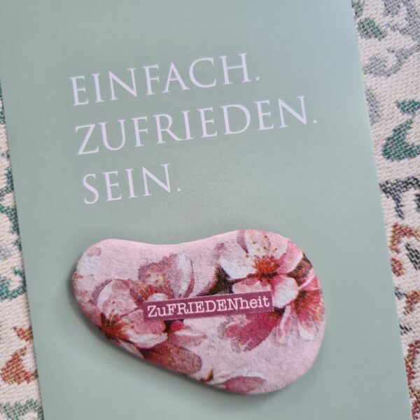 Stein "ZuFRIEDENheit"
